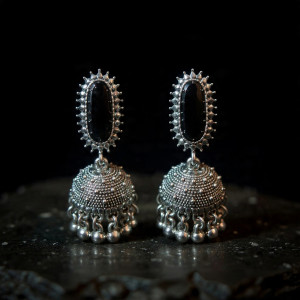 SM.J EARINGS A1